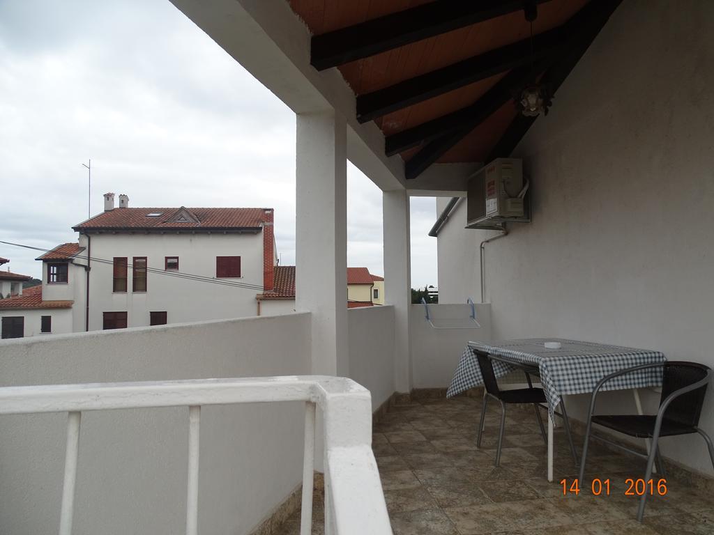Guest House Ab Adria Home روفينج الغرفة الصورة