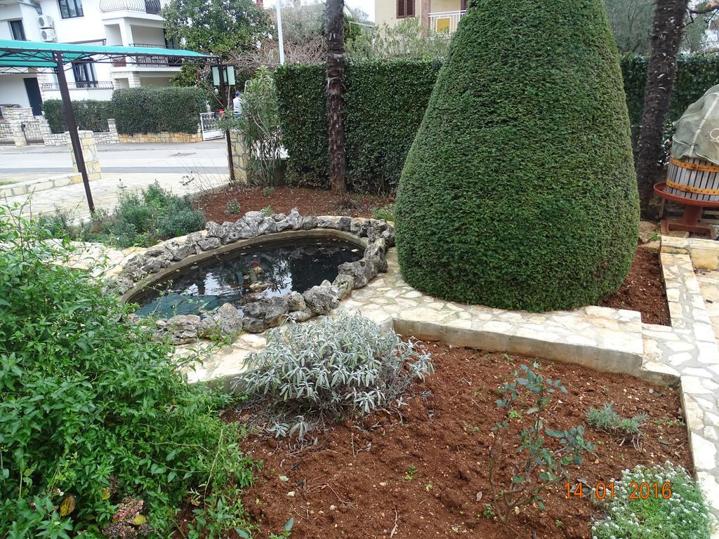 Guest House Ab Adria Home روفينج المظهر الخارجي الصورة