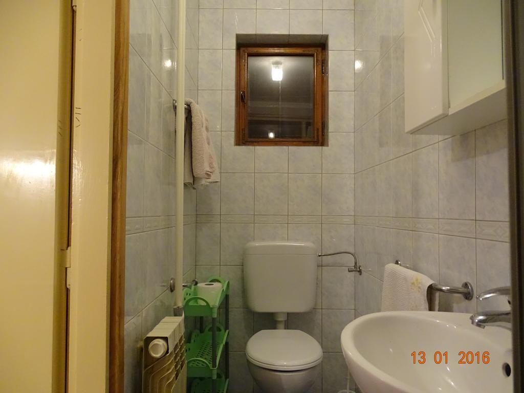 Guest House Ab Adria Home روفينج الغرفة الصورة