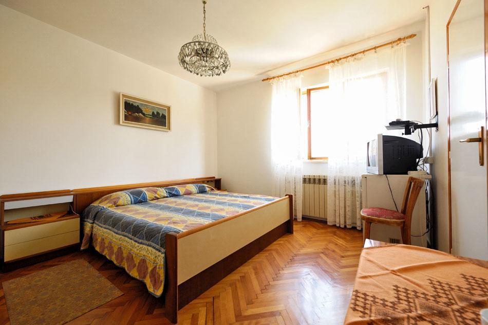 Guest House Ab Adria Home روفينج الغرفة الصورة